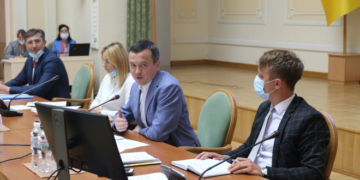 Через окремих урядовців тернополяни залишились без гарячої води