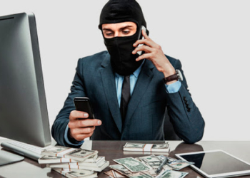 У Тернопільській області аферист виманив у жінки 14 тис. грн