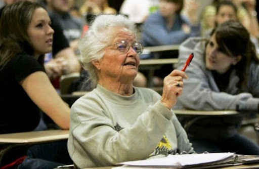 Освіта для усіх: у Тернополі набирають слухачів на навчальну програму «Університет третього віку»