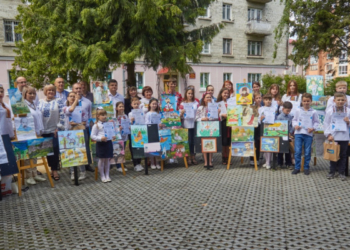 У Тернополі відзначили переможців конкурсу: «Змагаймось за нове життя!»