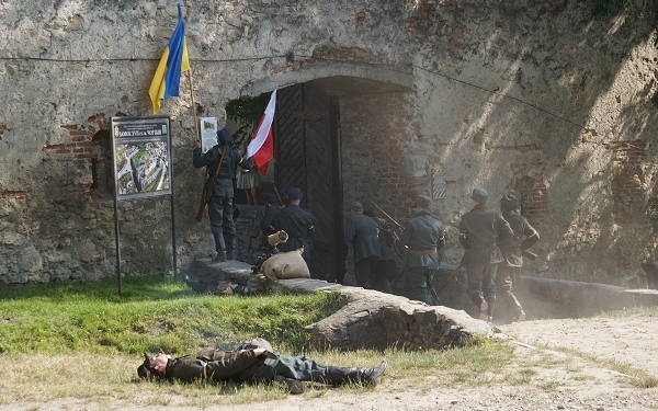 На Тернопільщині провели історичну реконструкцію бою