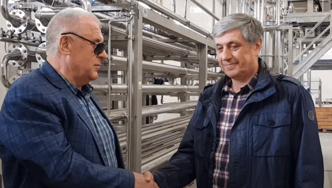 Автор пісні «Українське поле» Олександр Бурміцький завітав на Бучаччину до Петра Гадза (Відео)