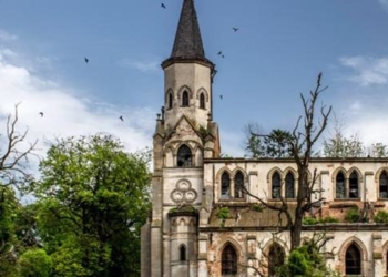 На Тернопільщині руйнується унікальний неоготичний костел XX ст.