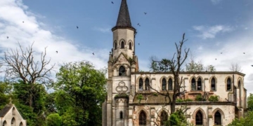 На Тернопільщині руйнується унікальний неоготичний костел XX ст.