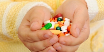 На Тернопільщині 5-річна дівчинка наковталася таблеток