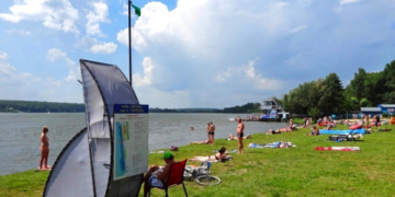 У Тернополі активно підготовлюють пляжі до сезону