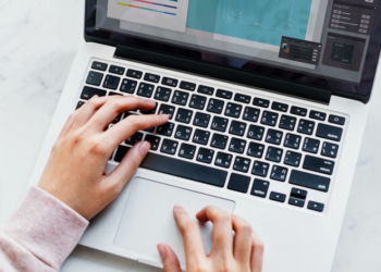 Амбітні плани: у Тернополі планують навчати населення цифрової компетентності