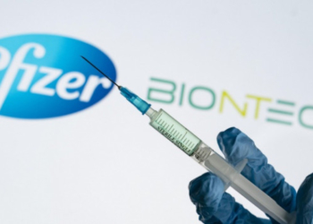 У Тернополі триває імунізація населення препаратом Comirnaty від Pfizer