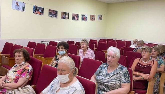 Люди “золотого віку” активно проводять дозвілля у Тернопільському міському територіальному центрі (Відео)