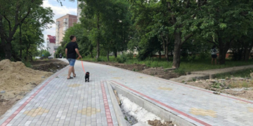 У дворах Тернополя проводять ремонтні роботи (Відео)