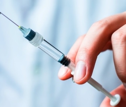 Тернополяни можуть пройти імунізацію вакциною Comirnaty від Pfizer-BioNTech