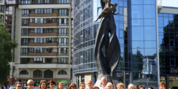 На Тернопільщині завершили вишивати “Рушник єднання”