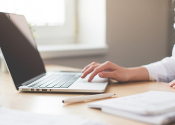 У Тернополі закуплять більше півтисячі ноутбуків