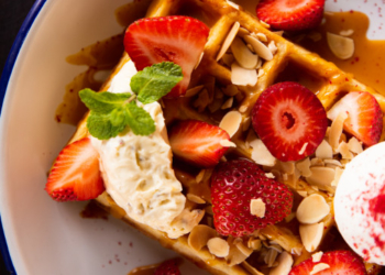 Проведи теплий вечір в сімейному колі разом з доставкою їжі від Сім’ї ресторанів