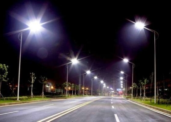 У Тернополі триває заміна вуличного освітлення