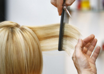 Доступні послуги: у Тернополі функціонує соціальна перукарня