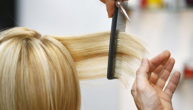 Доступні послуги: у Тернополі функціонує соціальна перукарня