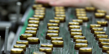 На Тернопільщині фальсифікований алкоголь продавали через мережу Інтернет