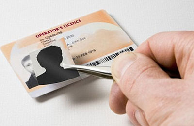 У Тернополі викрили групу осіб, яка виготовляла підроблені документи