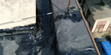 У Тернополі обслуговуючі підприємства розпочали ремонтувати покрівлі багатоповерхівок