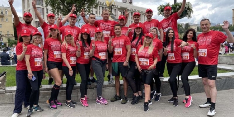 Креатор-Буд вітає колег з Днем Будівельника!