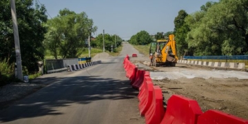 На Тернопільщині продовжують ремонтувати мости