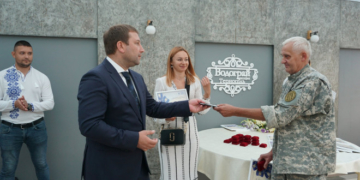 Голова ТОДА Володимир Труш нагородив представників громадських організацій