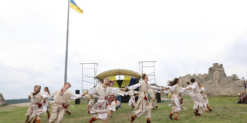 На Замковій горі у Кременці встановили рекорд (фото)