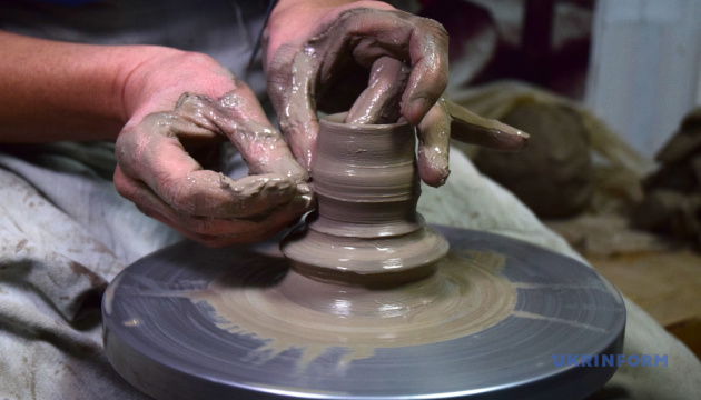 У Тернополі пройде Міжнародний фестиваль гончарів «Не святі горшки ліплять»