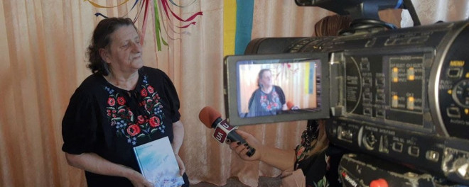 Незряча тернополянка видала збірку поезій (Відео)