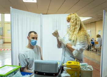 Штам “Дельта” у Тернополі: про що попереджають епідеміологи і які заходи проведуть