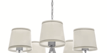 Люстри з абажуром – комфортне освітлення для затишку в домі