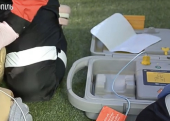 У Тернополі студенти-медики показали, як надавати першу допомогу при зупинці серця (Відео)