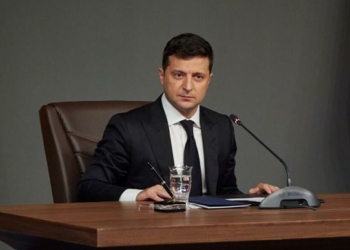 Президентський рейтинг: Зеленський більше ніж вдвічі випереджає конкурентів