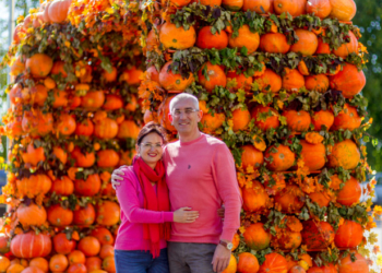 Біля Тернополя облаштували найбільшу в області гарбузову фотозону та оголосили конкурс