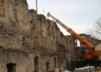 У рамках програми Президента України Володимира Зеленського «Велика реставрація» відновлюють Чортківський замок