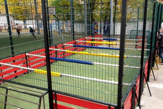 Майданчик для настільного футболу облаштували в тернопільській школі