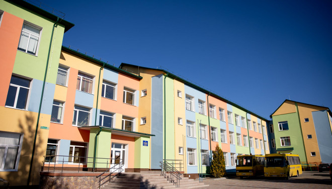 У Великому Глибочку відновили школу, яку капітально не ремонтували понад 30 років