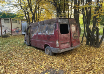 У Тернополі переміщуватимуть на штрафмайданчик покинуті авто