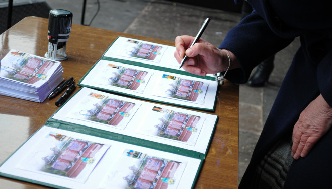 У Тернополі погасили патріотичну марку