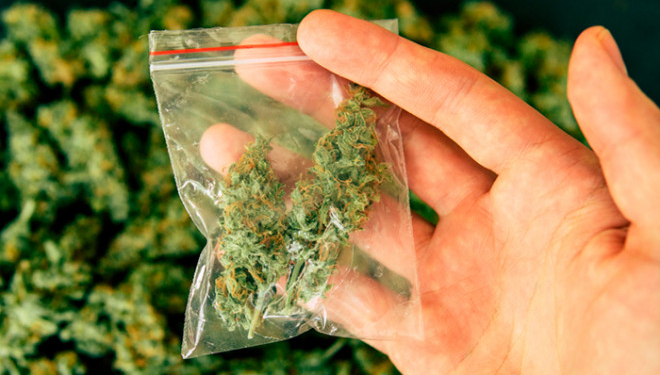 В черговий раз попалися: у в’язницю на Тернопільщині знову намагалися передати наркотичні речовини