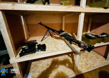 СБУ затримала членів злочинного угруповання, яке здійснило низку тяжких злочинів та майже 5 років переховувалося від правоохоронців (відео)