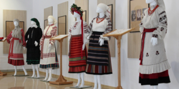 Тернополян запрошують відвідати онлайн-резиденцію з відтворення традиційного одягу (Фото)