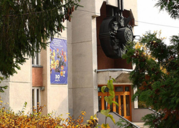 У Тернополі запрацював ляльковий театр: графік на жовтень