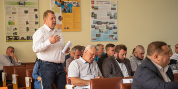 Віктор Шумада: Неспроможність Уряду Зеленського довела економіку країни до того, що під загрозу скорочення потрапляють 130 тис. медпрацівників