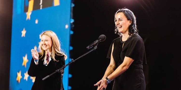 Найкраща вчителька фізкультури в Україні за призові кошти придбає інвентар для гімназії