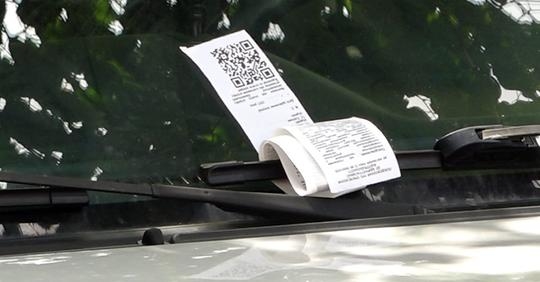 У Тернополі продовжують штрафувати за неправильні припарковані авто