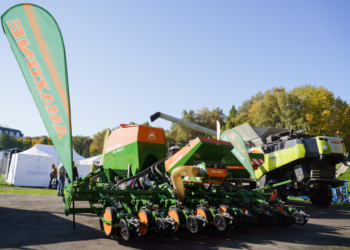 «Контінентал» провів масштабний День поля