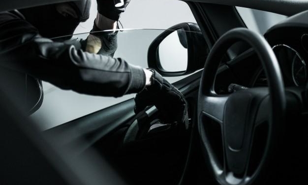 У Тернополі затримали гастролерів, які викрадали елітні авто