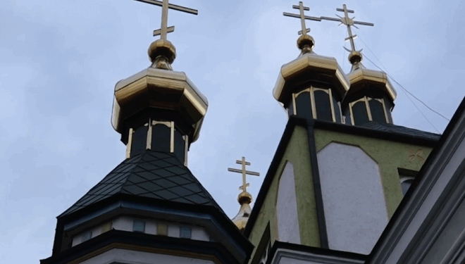 Не дали попрощатись з мамою по-християнськи: скандал на Тернопільщині